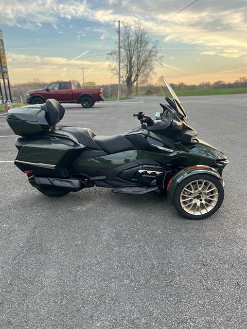 2023 Can-Am Spyder RT Sea-to-Sky in Weedsport, New York - Photo 3
