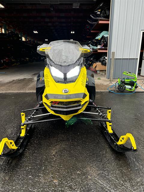 2022 Ski-Doo Renegade X 600R E-TEC ES Ice Ripper XT 1.25 in Weedsport, New York - Photo 1