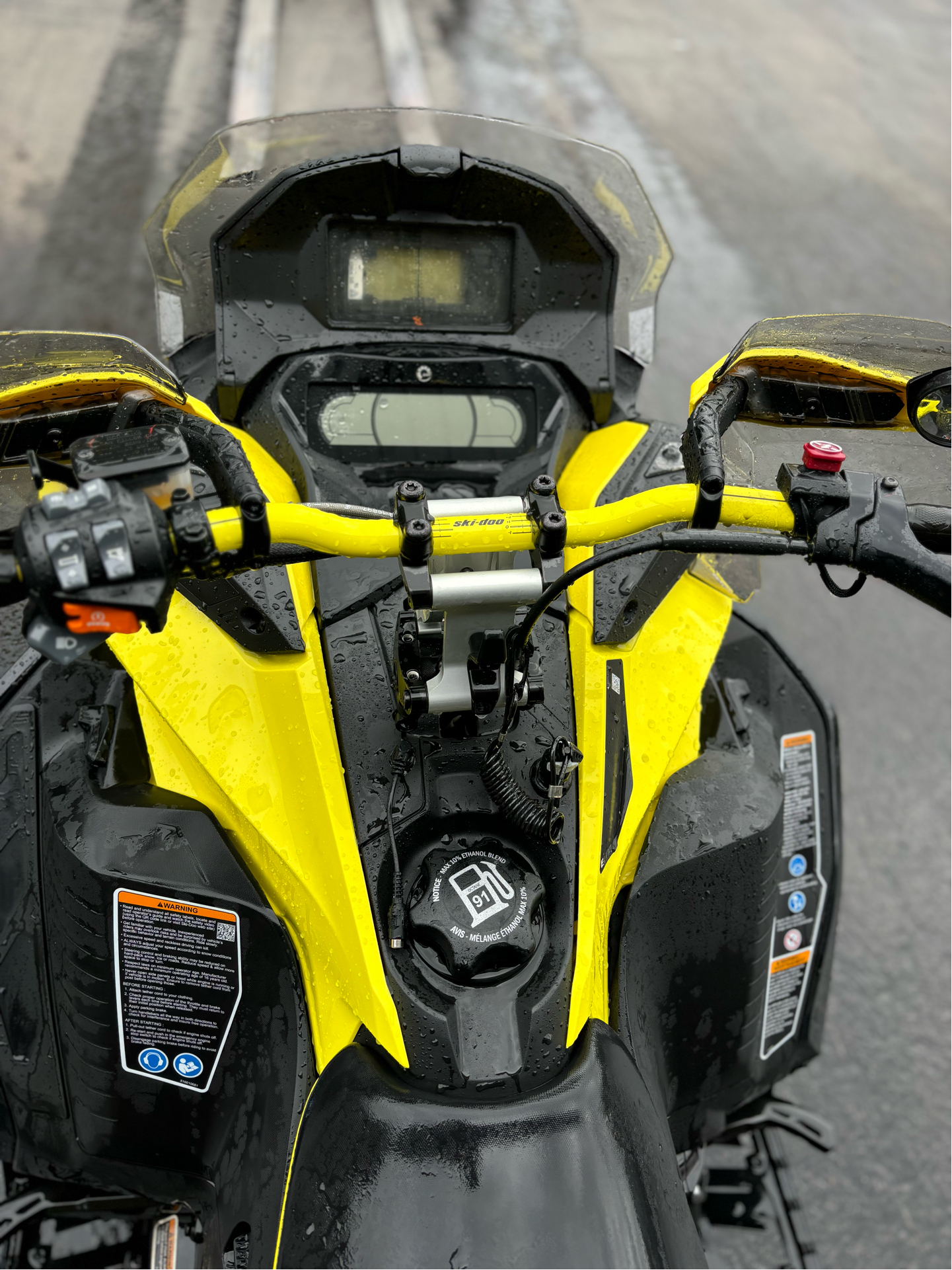 2022 Ski-Doo Renegade X 600R E-TEC ES Ice Ripper XT 1.25 in Weedsport, New York - Photo 4