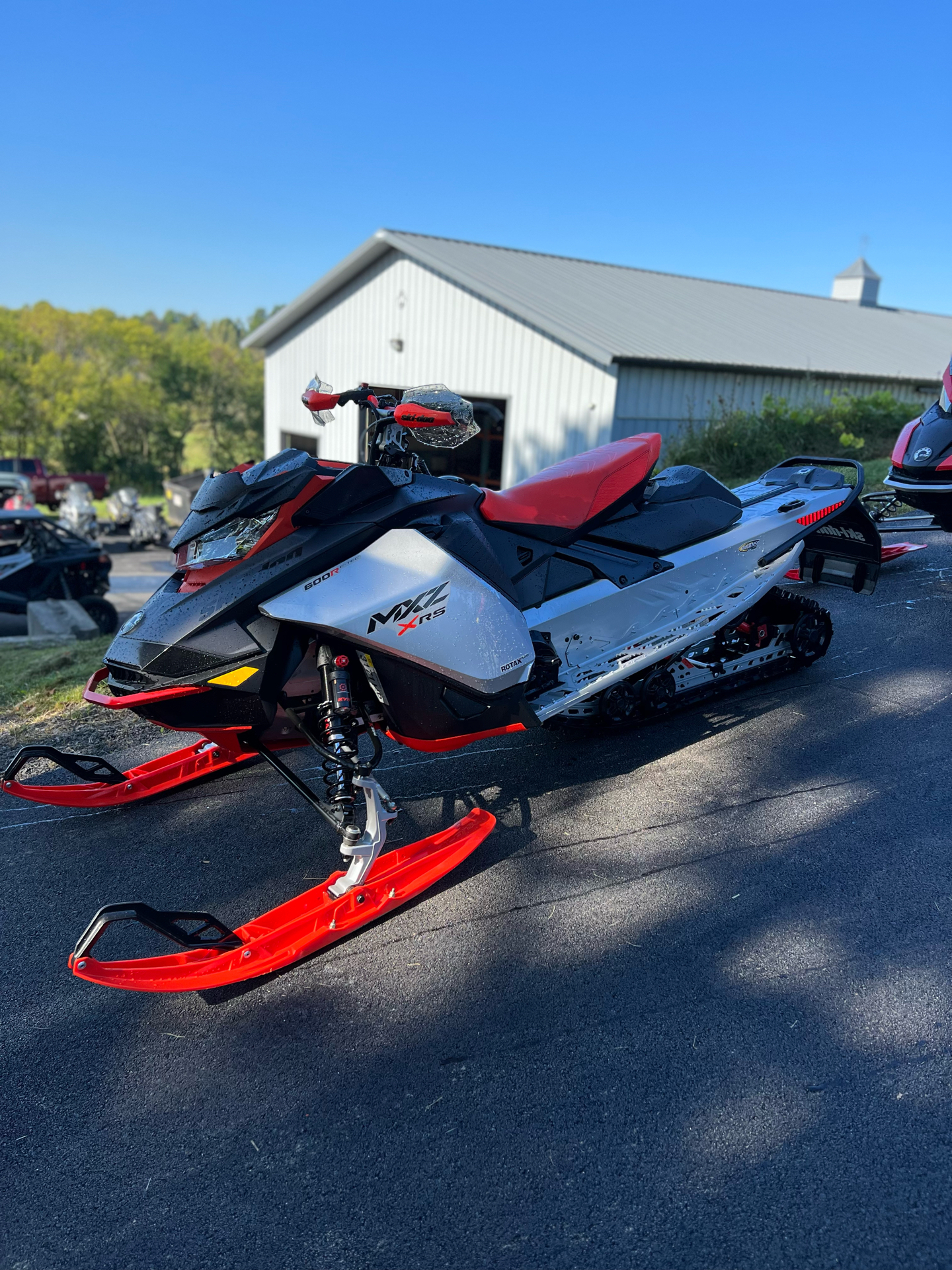 2022 Ski-Doo MXZ X-RS 600R E-TEC ES Ice Ripper XT 1.25 in Weedsport, New York - Photo 1