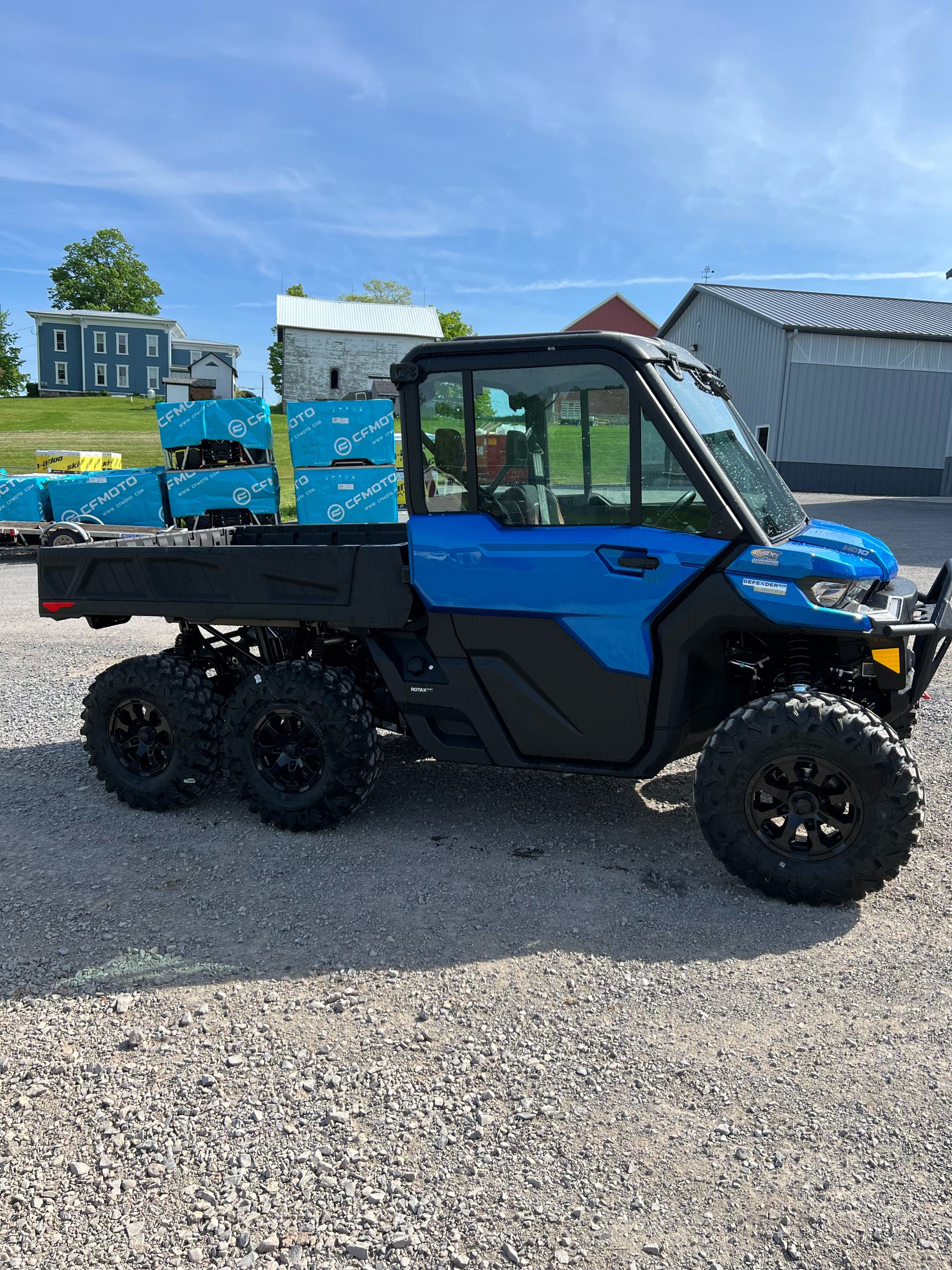 2023 Can-Am Defender 6x6 CAB Limited in Weedsport, New York - Photo 1