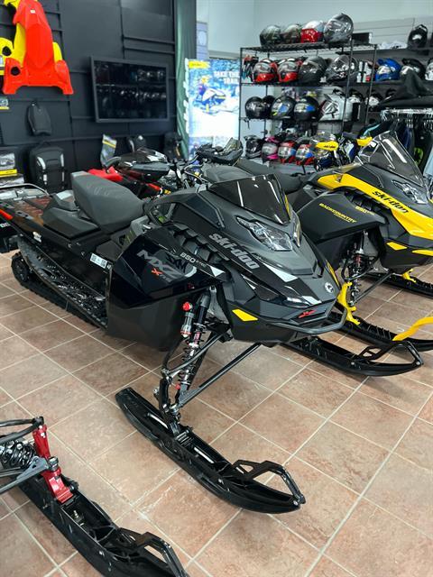 2024 Ski-Doo MXZ X-RS 137 850 E-TEC ES Ice Ripper XT 1.5 w/ 10.25 in. Touchscreen in Weedsport, New York - Photo 3