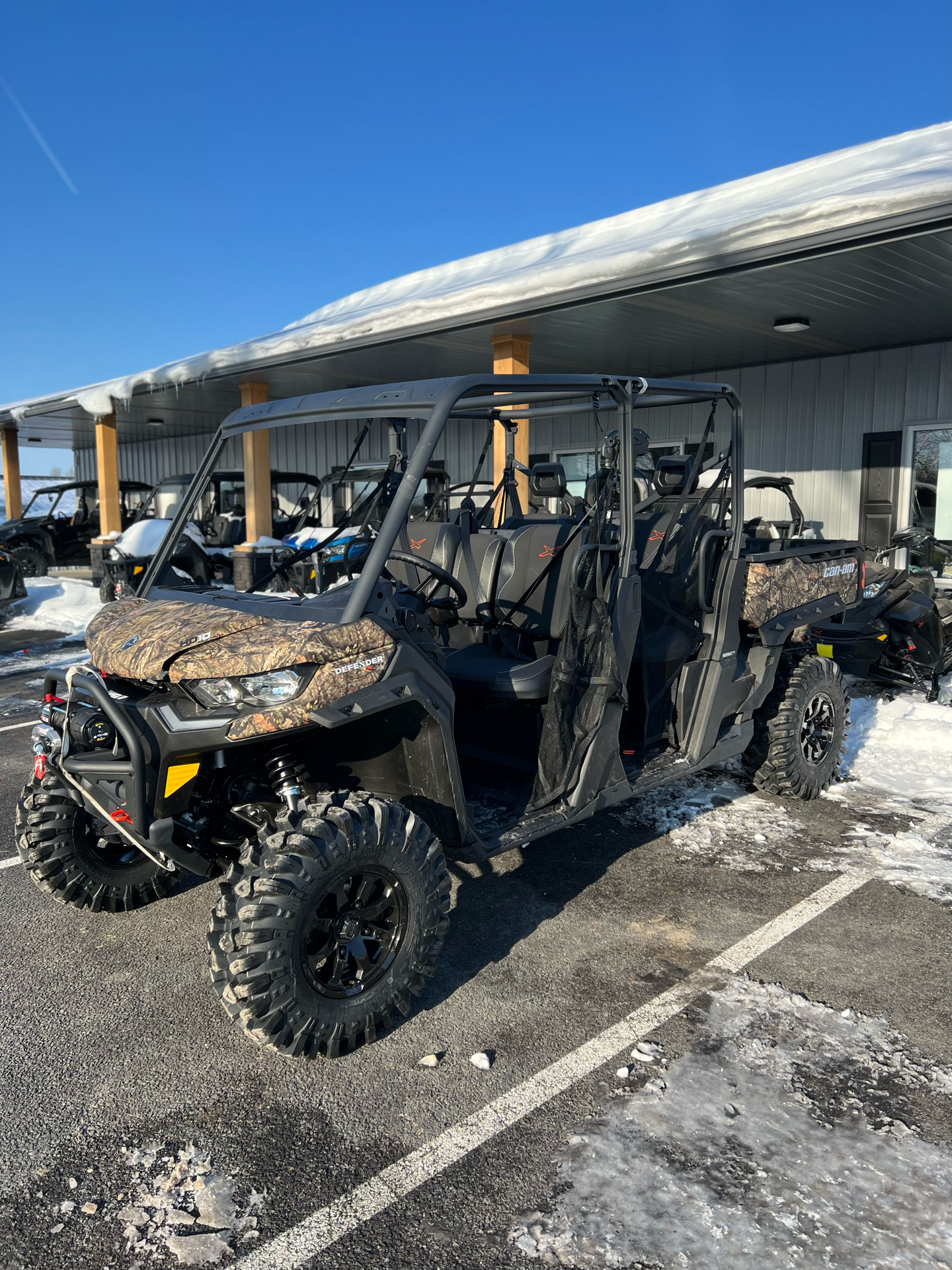 2023 Can-Am Defender MAX X MR HD10 in Weedsport, New York - Photo 2