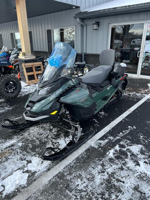 2024 Ski-Doo Grand Touring LE with Luxury Package 900 ACE Turbo R Silent Ice Track II 1.25 in Weedsport, New York - Photo 3