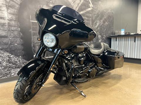 2018 Harley-Davidson Street Glide® Special in Duncansville, Pennsylvania - Photo 2