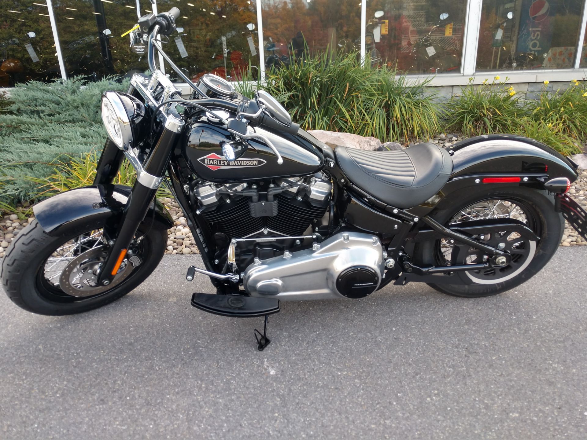 2021 Harley-Davidson Softail Slim® in Duncansville, Pennsylvania - Photo 2