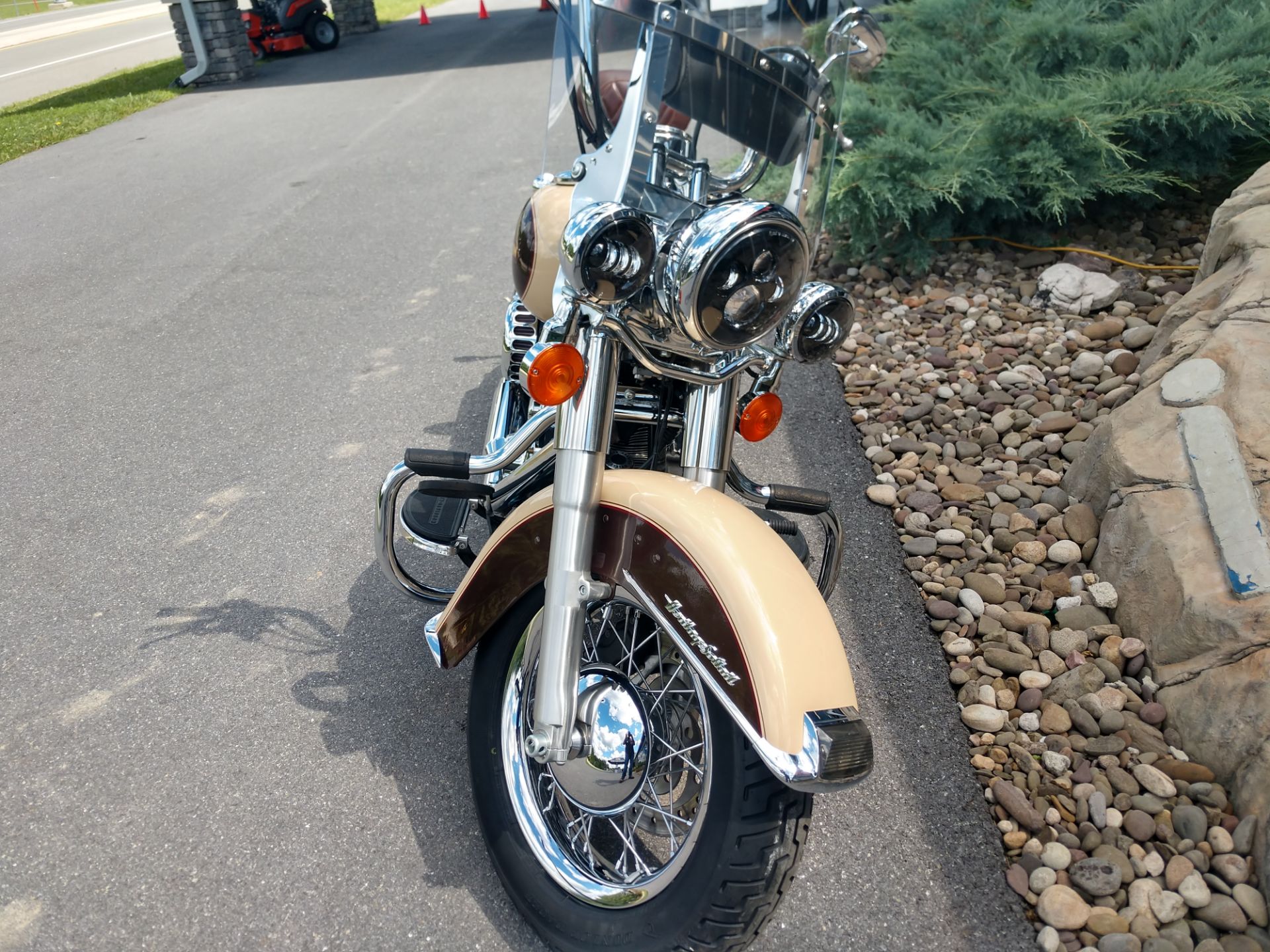 2014 Harley-Davidson Heritage Softail® Classic in Duncansville, Pennsylvania - Photo 3