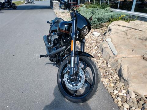 2017 Harley-Davidson CVO™ Pro Street Breakout® in Duncansville, Pennsylvania - Photo 2