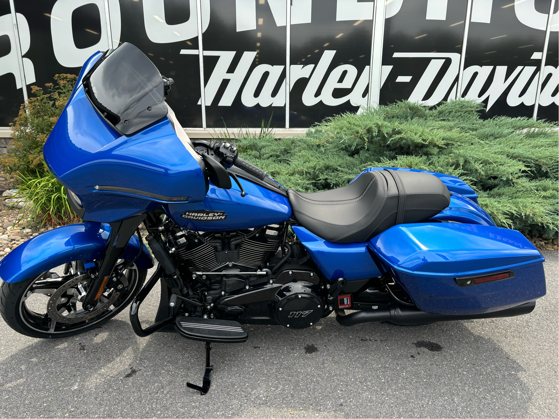 2024 Harley-Davidson Street Glide® in Duncansville, Pennsylvania - Photo 6