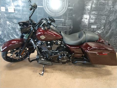 2022 Harley-Davidson Road King® Special in Duncansville, Pennsylvania - Photo 2