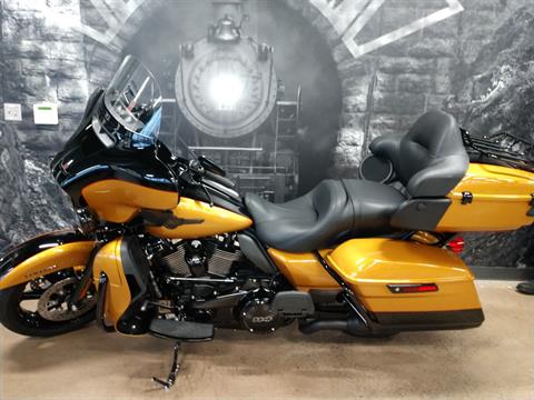 2023 Harley-Davidson Ultra Limited in Duncansville, Pennsylvania - Photo 2