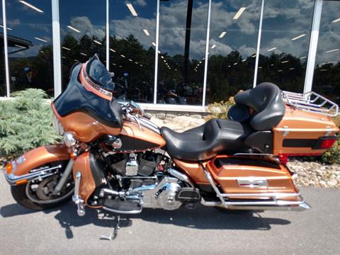 2008 Harley-Davidson Ultra Classic® Electra Glide® in Duncansville, Pennsylvania - Photo 2