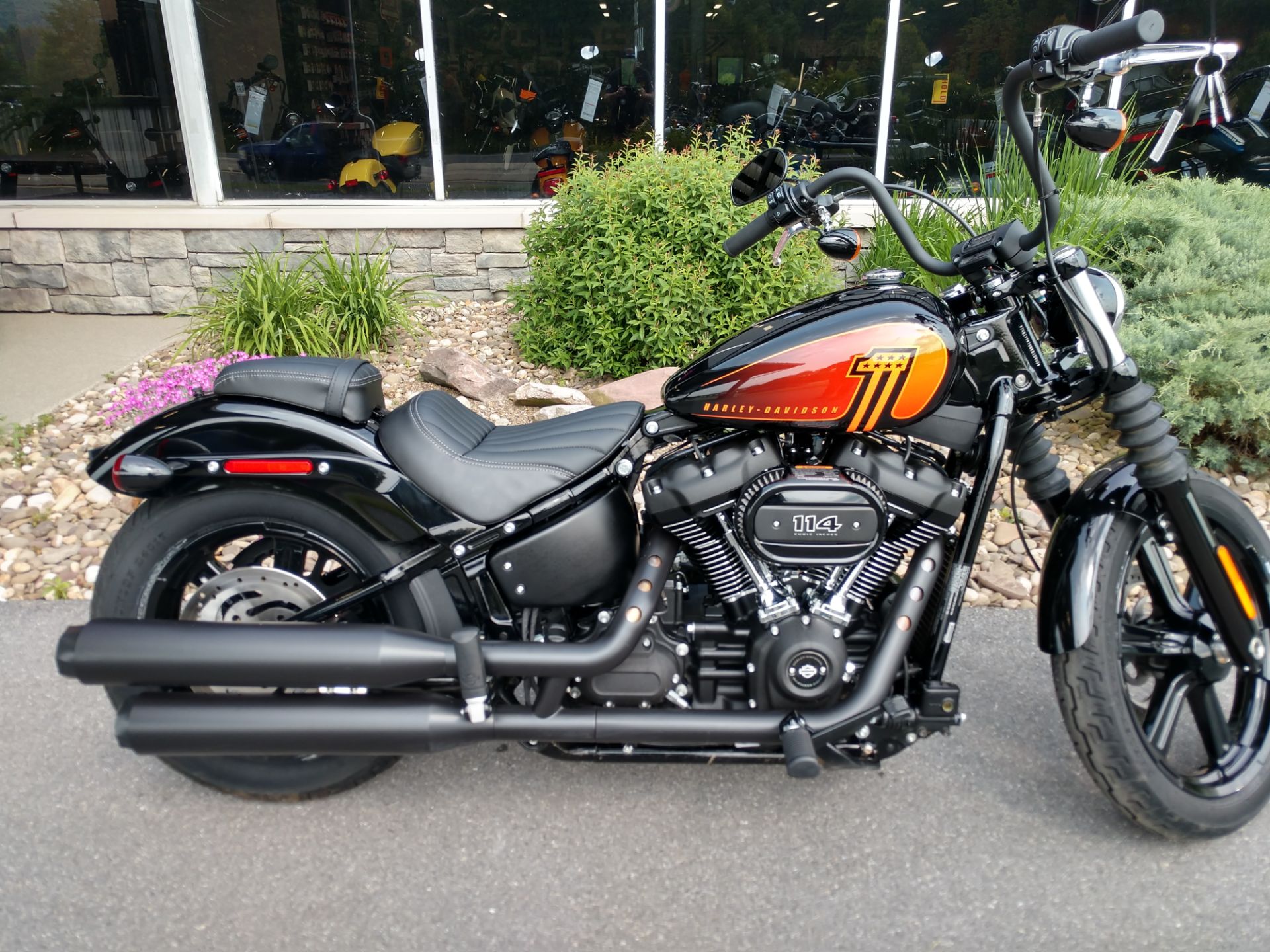2022 Harley-Davidson Street Bob® 114 in Duncansville, Pennsylvania - Photo 1