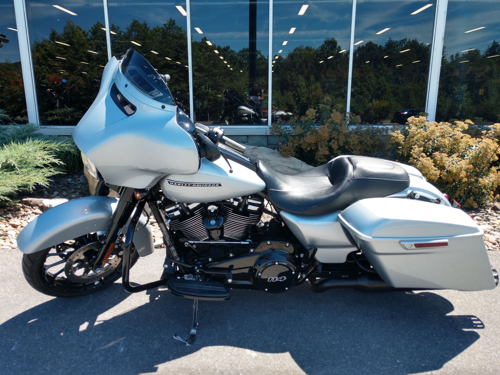 2019 Harley-Davidson Street Glide® Special in Duncansville, Pennsylvania - Photo 2