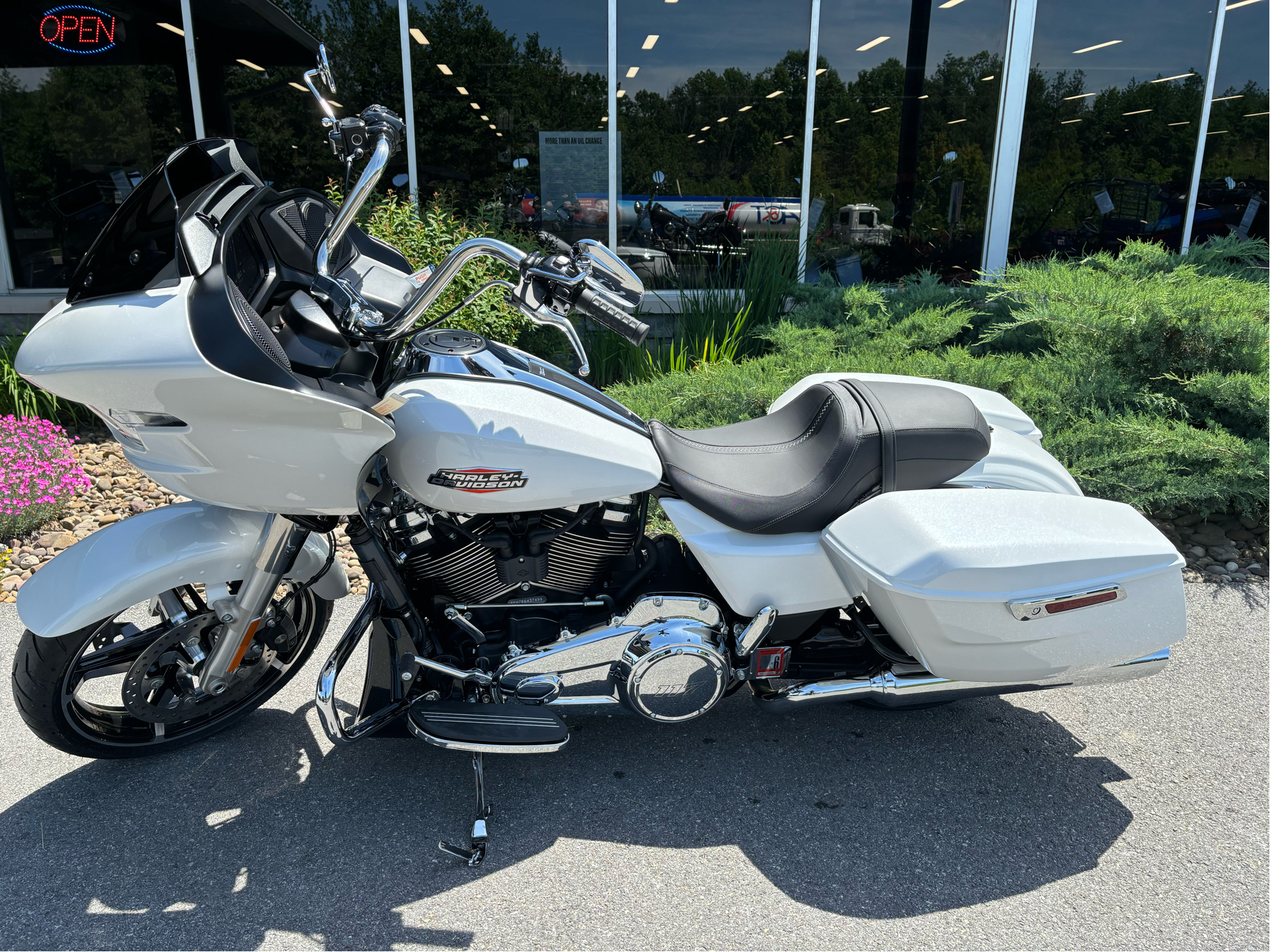 2024 Harley-Davidson Road Glide® in Duncansville, Pennsylvania - Photo 2