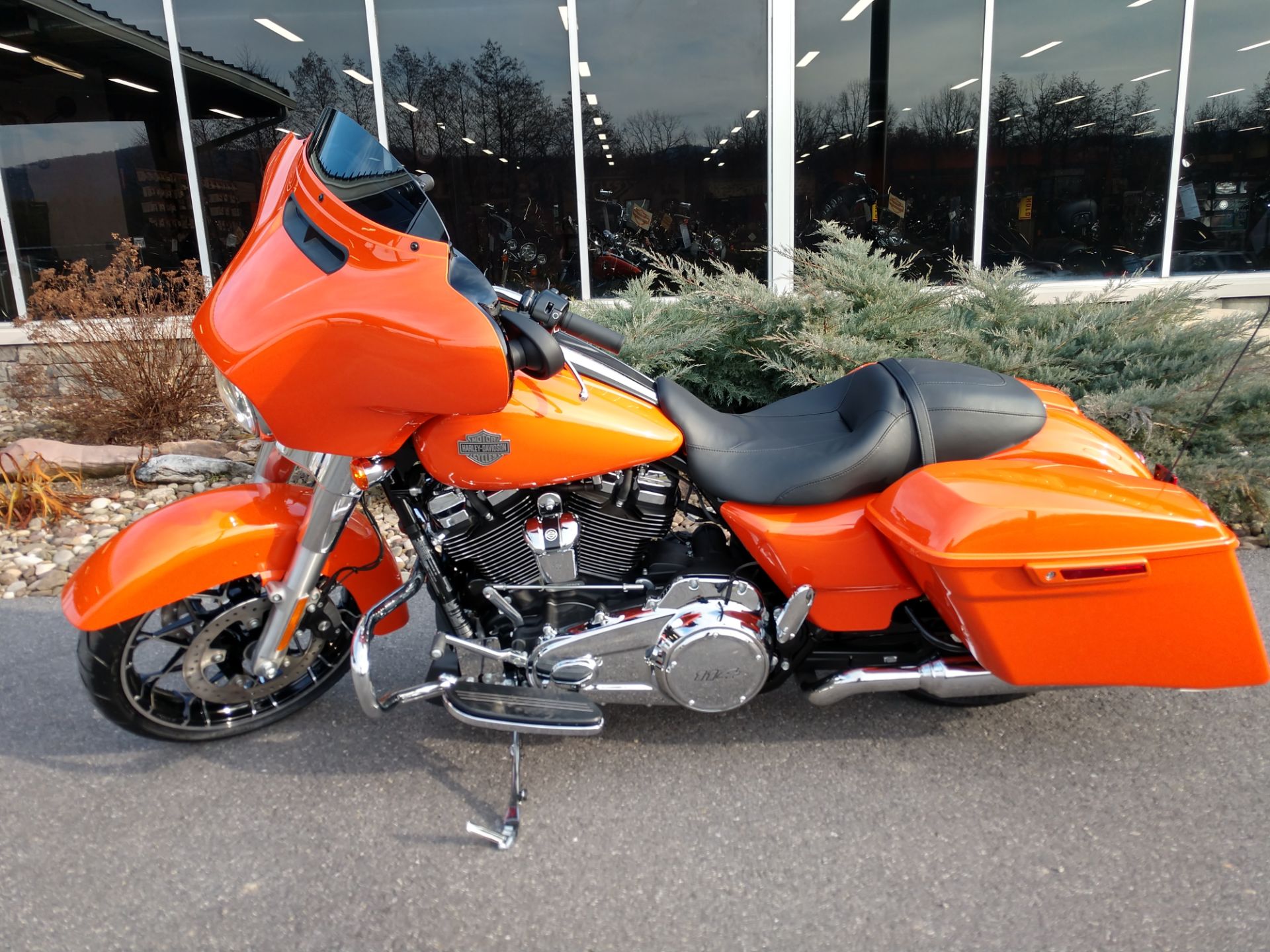 2023 Harley-Davidson Street Glide® Special in Duncansville, Pennsylvania - Photo 2