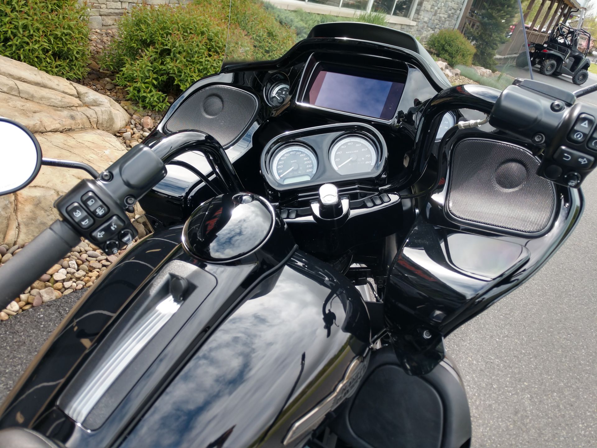 2023 Harley-Davidson Road Glide® Limited in Duncansville, Pennsylvania - Photo 4