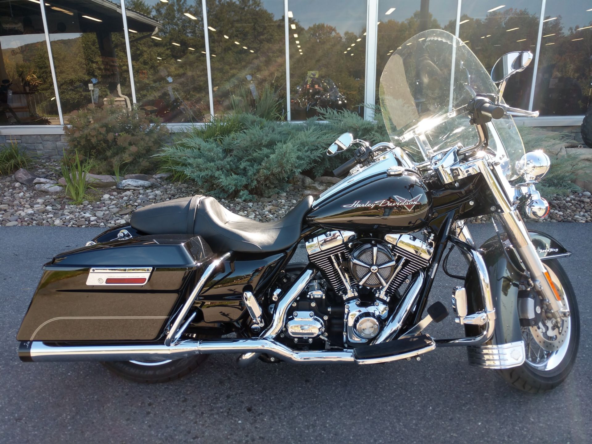 2010 Harley-Davidson Road King® in Duncansville, Pennsylvania - Photo 1