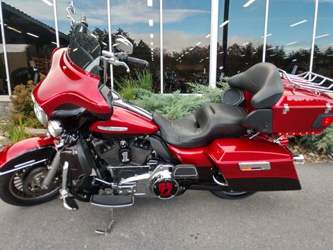 2012 Harley-Davidson Electra Glide® Ultra Limited in Duncansville, Pennsylvania - Photo 2