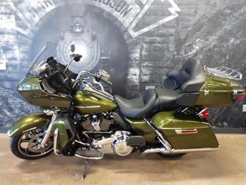 2022 Harley-Davidson Road Glide® Limited in Duncansville, Pennsylvania - Photo 2