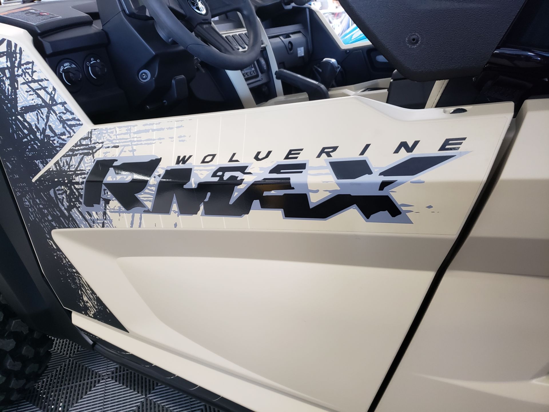 2023 Yamaha Wolverine RMAX2 1000 XT-R in Johnson Creek, Wisconsin - Photo 5