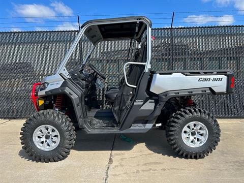 2024 Can-Am Defender X MR HD10 in Greenville, Texas - Photo 2