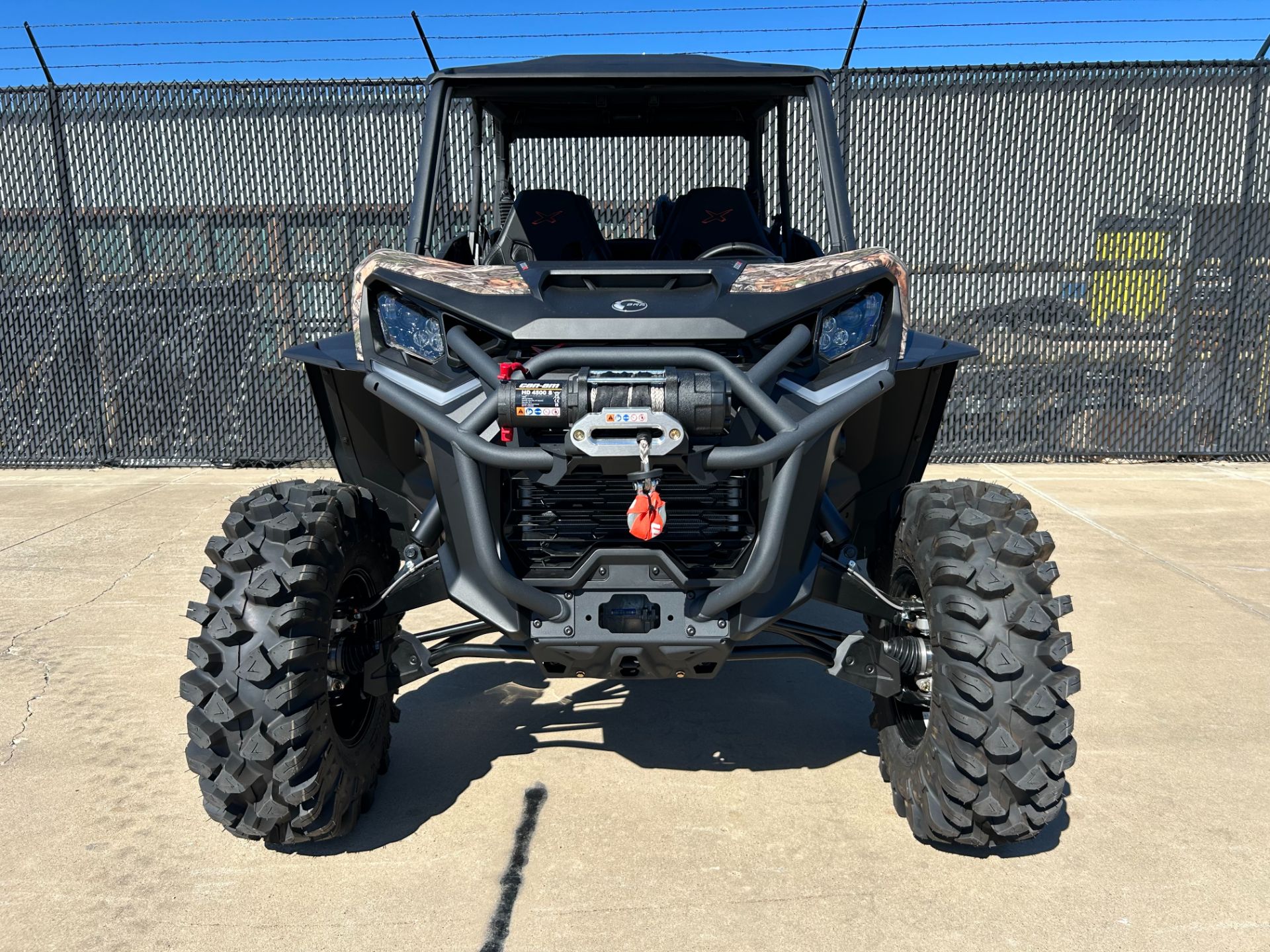 2024 Can-Am Commander MAX X MR 1000R in Greenville, Texas - Photo 1