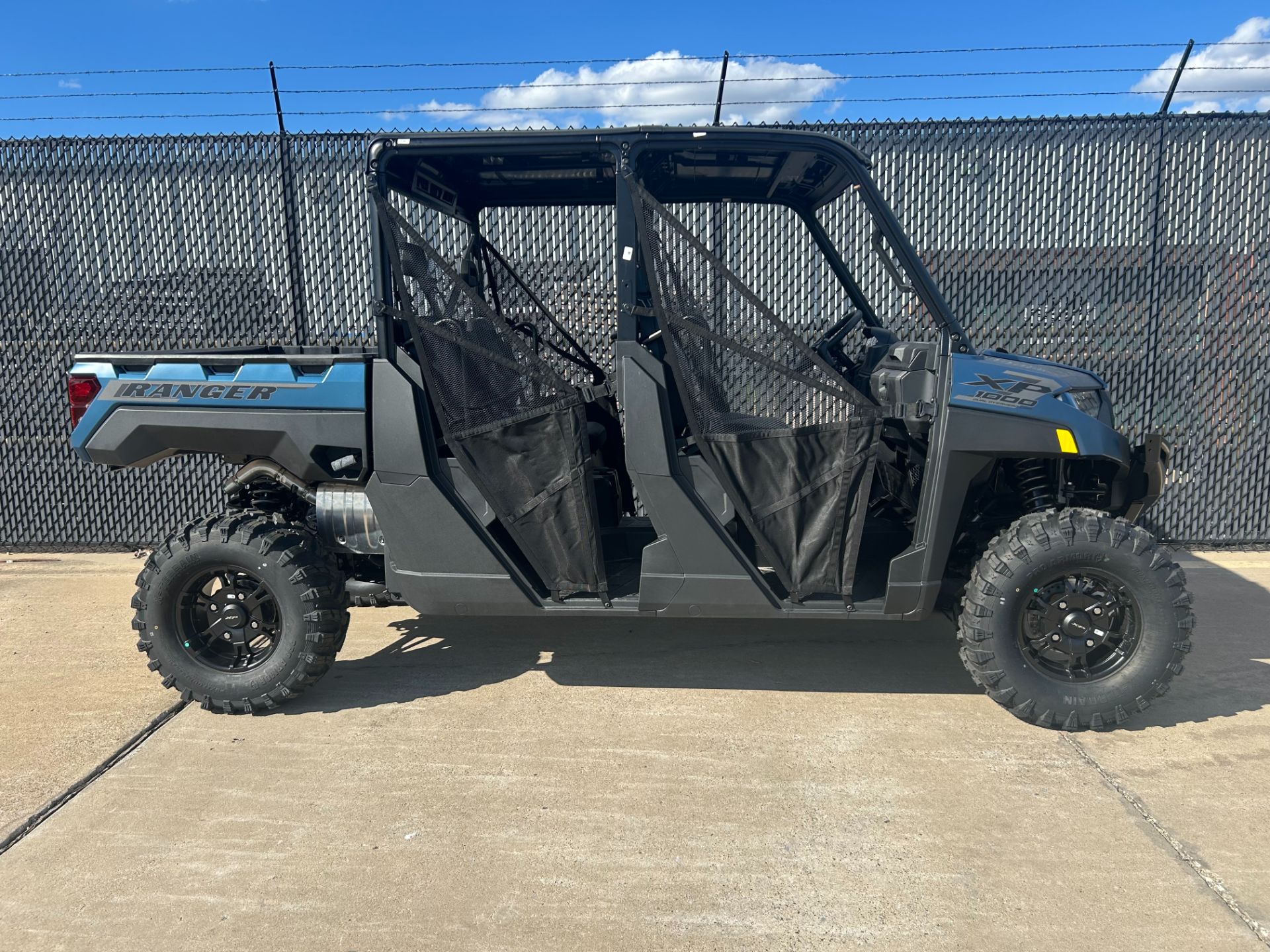 2025 Polaris Ranger Crew XP 1000 Premium in Greenville, Texas - Photo 3