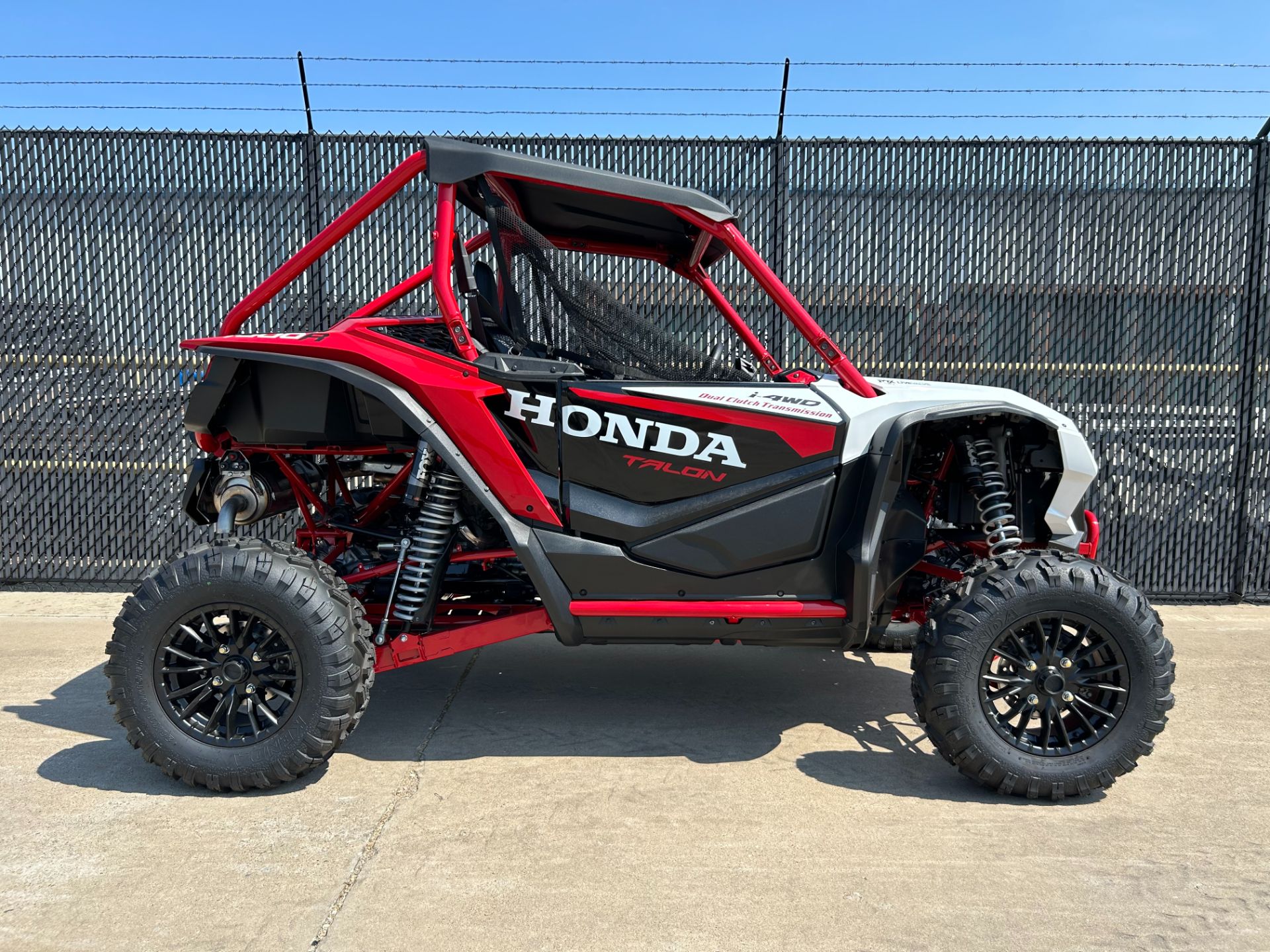 2024 Honda Talon 1000R FOX Live Valve in Greenville, Texas - Photo 3