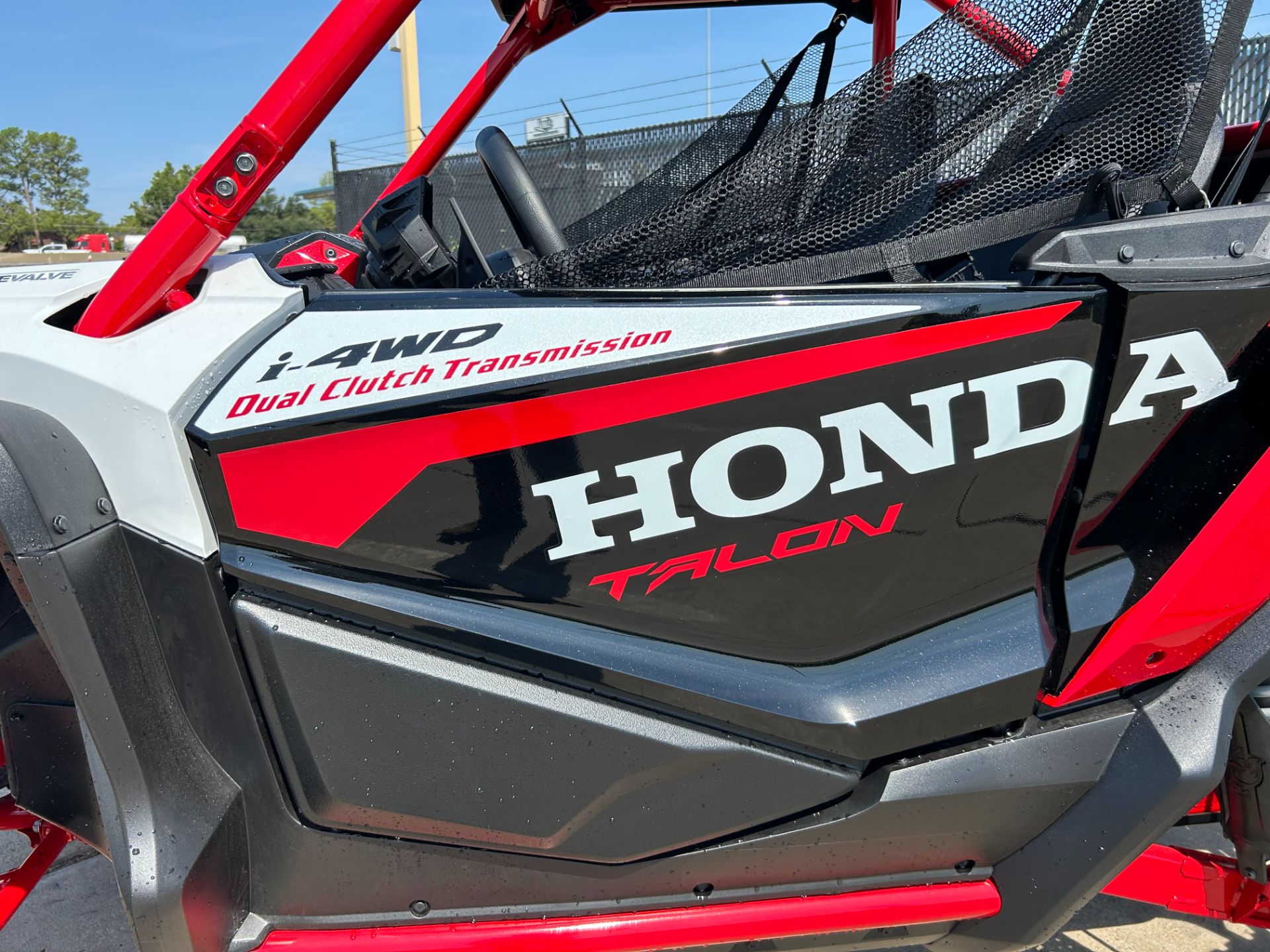 2024 Honda Talon 1000R FOX Live Valve in Greenville, Texas - Photo 12