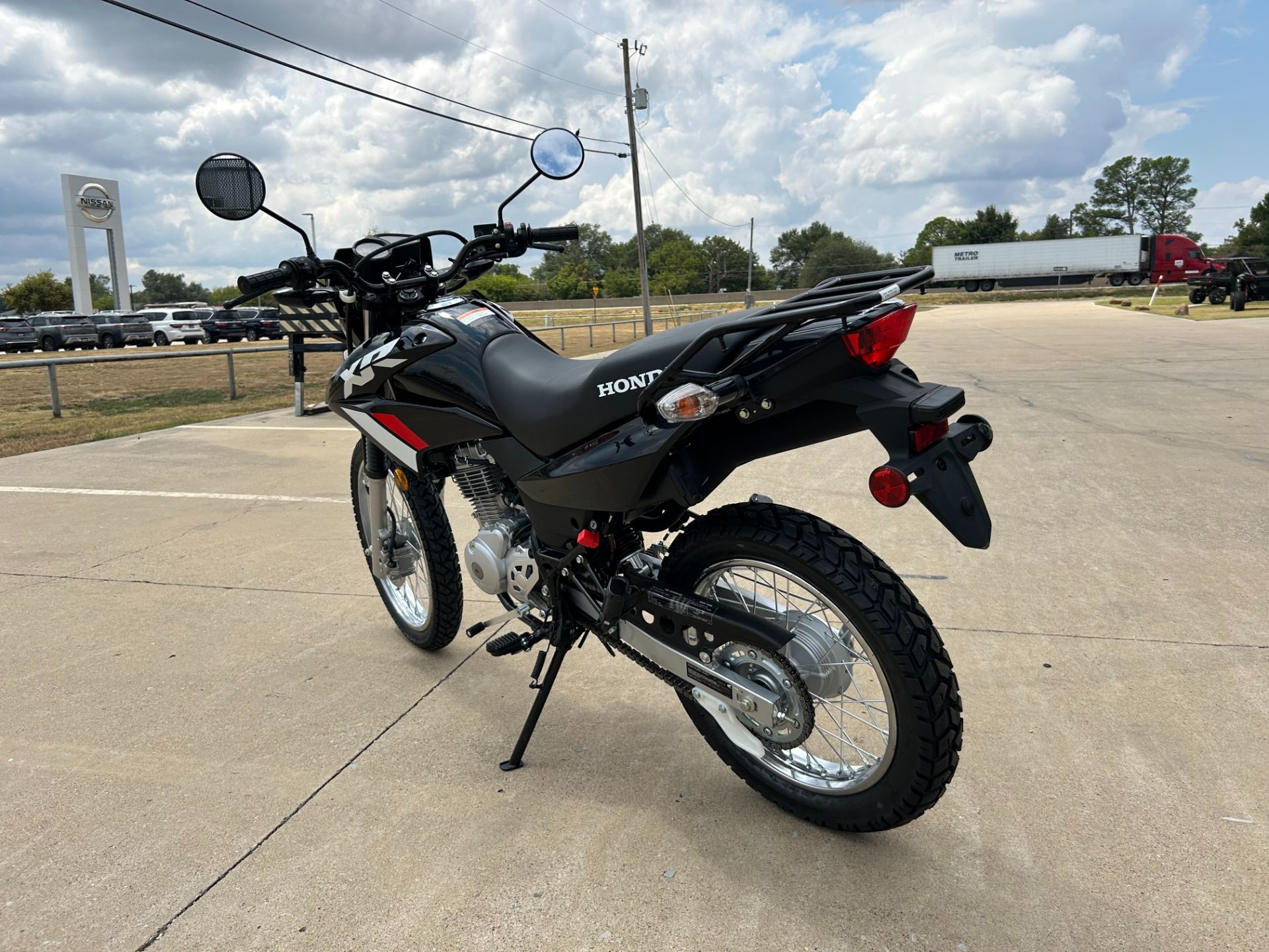 2024 Honda XR150L in Greenville, Texas - Photo 10