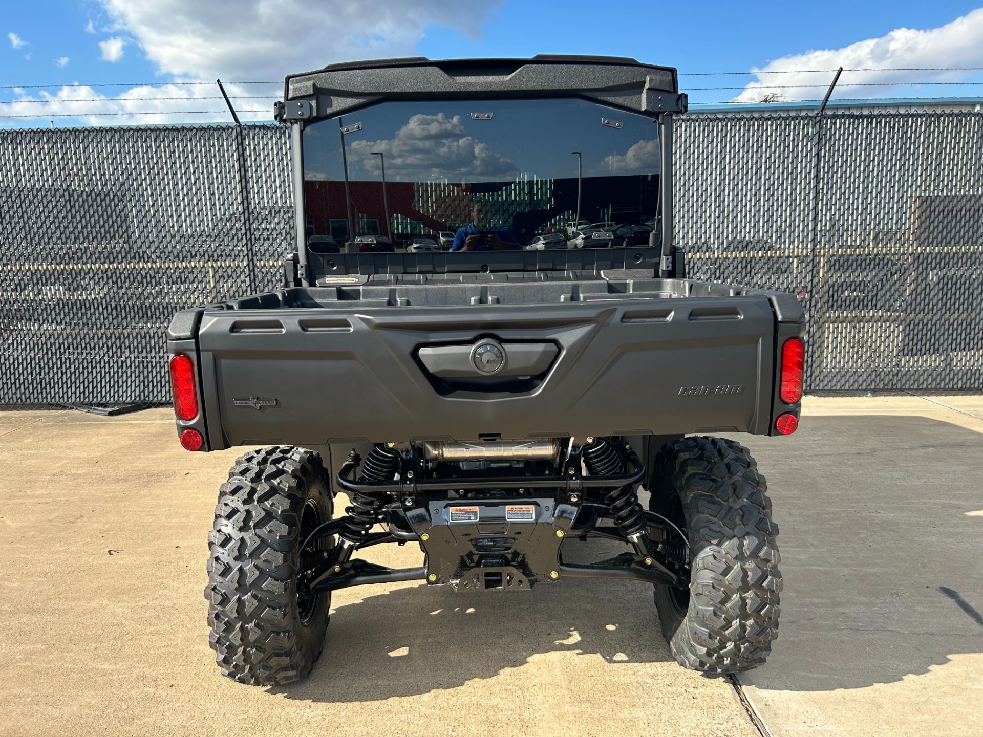 2025 Can-Am Defender MAX Lone Star CAB in Greenville, Texas - Photo 4