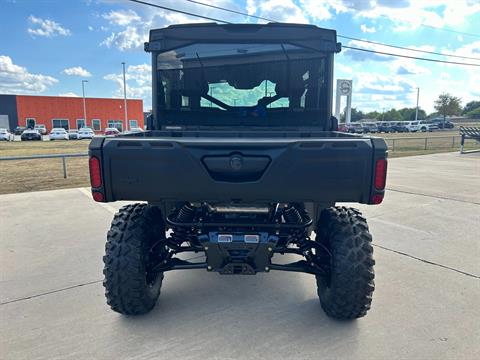 2025 Can-Am Defender MAX Lone Star CAB in Greenville, Texas - Photo 9