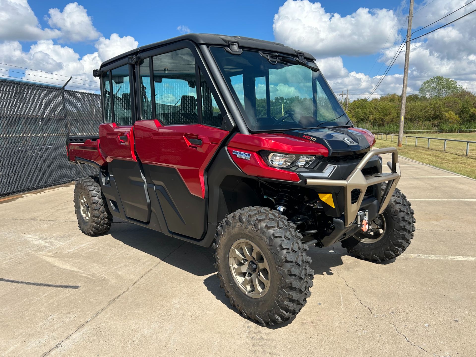 2024 Can-Am Defender MAX Limited in Greenville, Texas - Photo 12