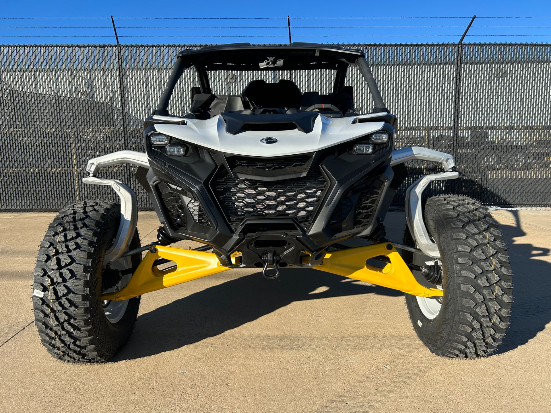 2024 Can-Am Maverick R 999T DCT in Greenville, Texas - Photo 1
