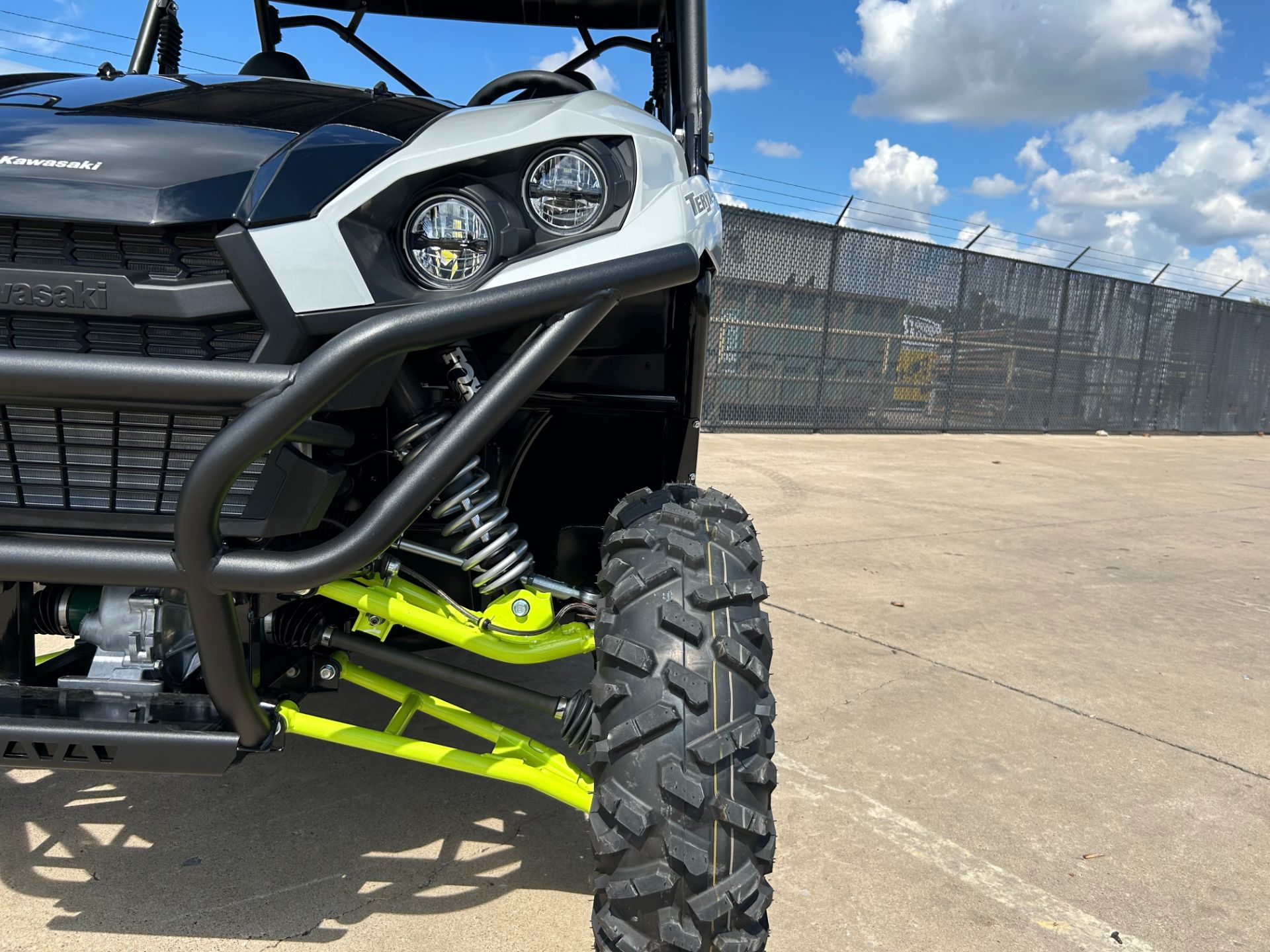 2025 Kawasaki Teryx4 S LE in Greenville, Texas - Photo 12