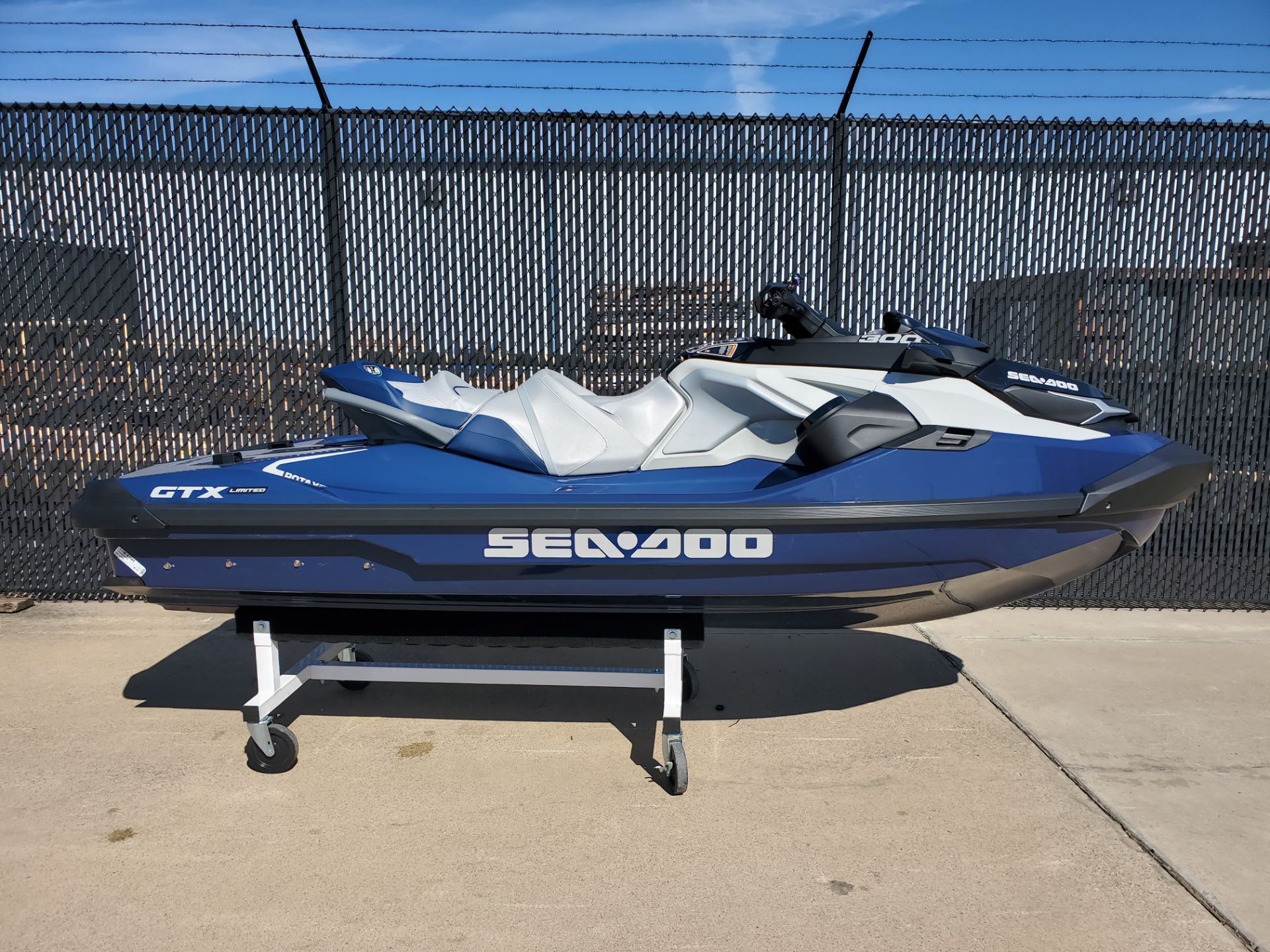 2023 Sea-Doo GTX Limited 300 + iDF Tech Package in Greenville, Texas - Photo 2