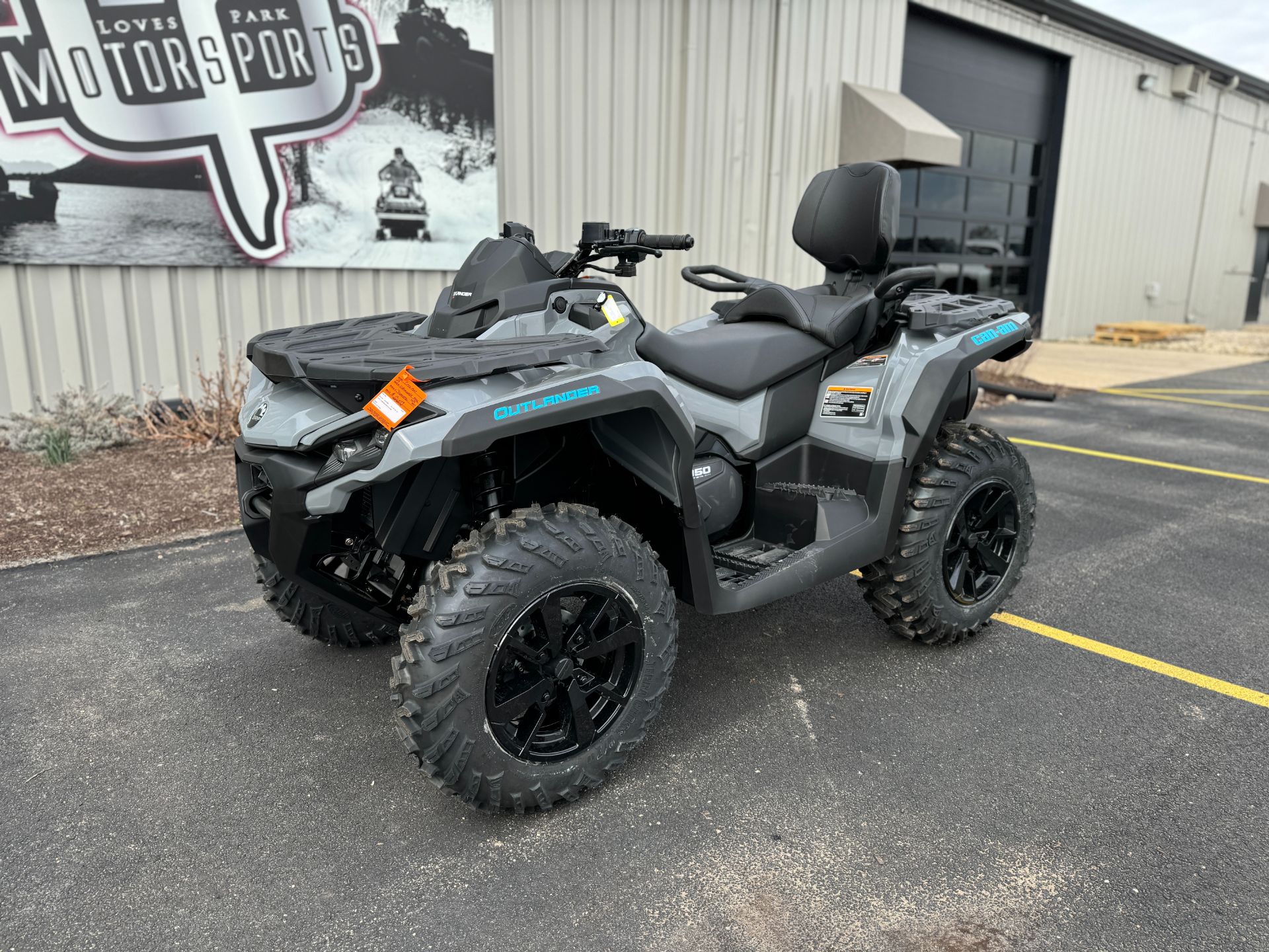 2024 Can-Am Outlander MAX DPS 850 in Roscoe, Illinois - Photo 2