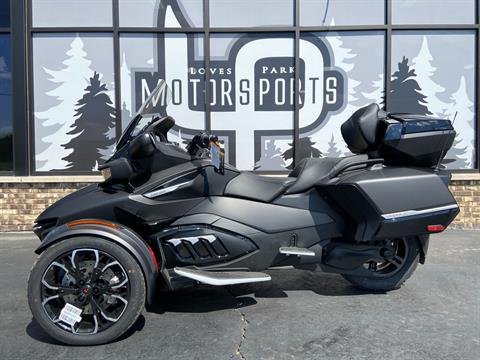 2023 Can-Am Spyder RT Limited in Roscoe, Illinois - Photo 1
