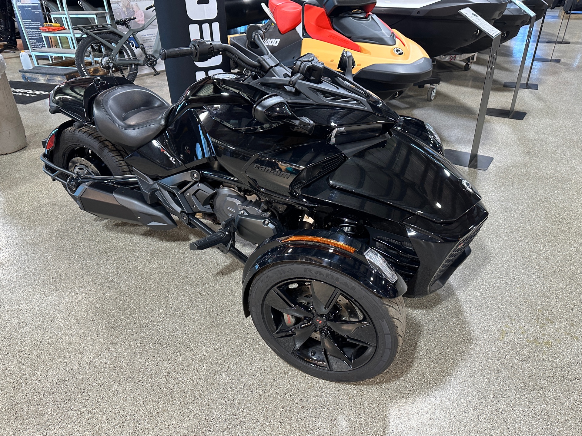 2022 Can-Am Spyder F3 in Roscoe, Illinois - Photo 3