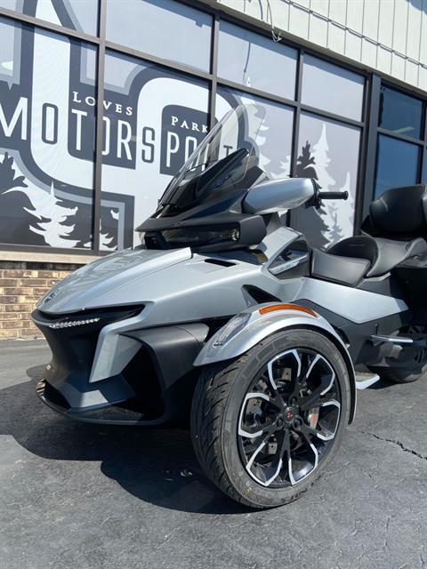 2023 Can-Am Spyder RT Limited in Roscoe, Illinois - Photo 2