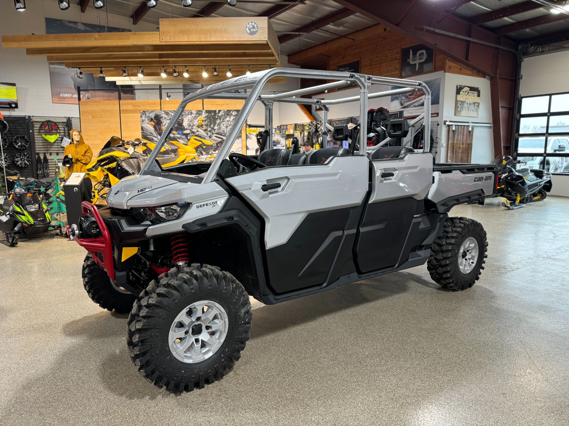2024 Can-Am Defender MAX X MR With Half Doors HD10 in Roscoe, Illinois - Photo 2