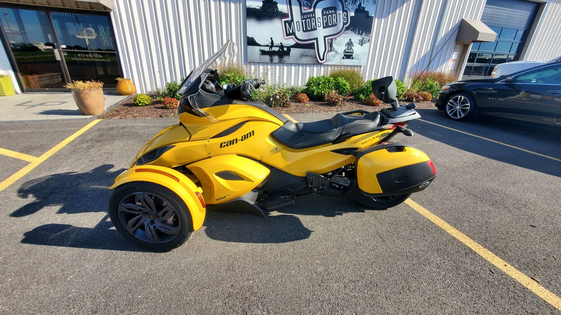 2013 Can-Am Spyder® ST-S SE5 in Roscoe, Illinois - Photo 1