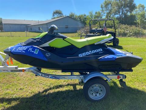 2020 Sea-Doo Spark 3up 90 hp iBR + Convenience Package in Roscoe, Illinois - Photo 3