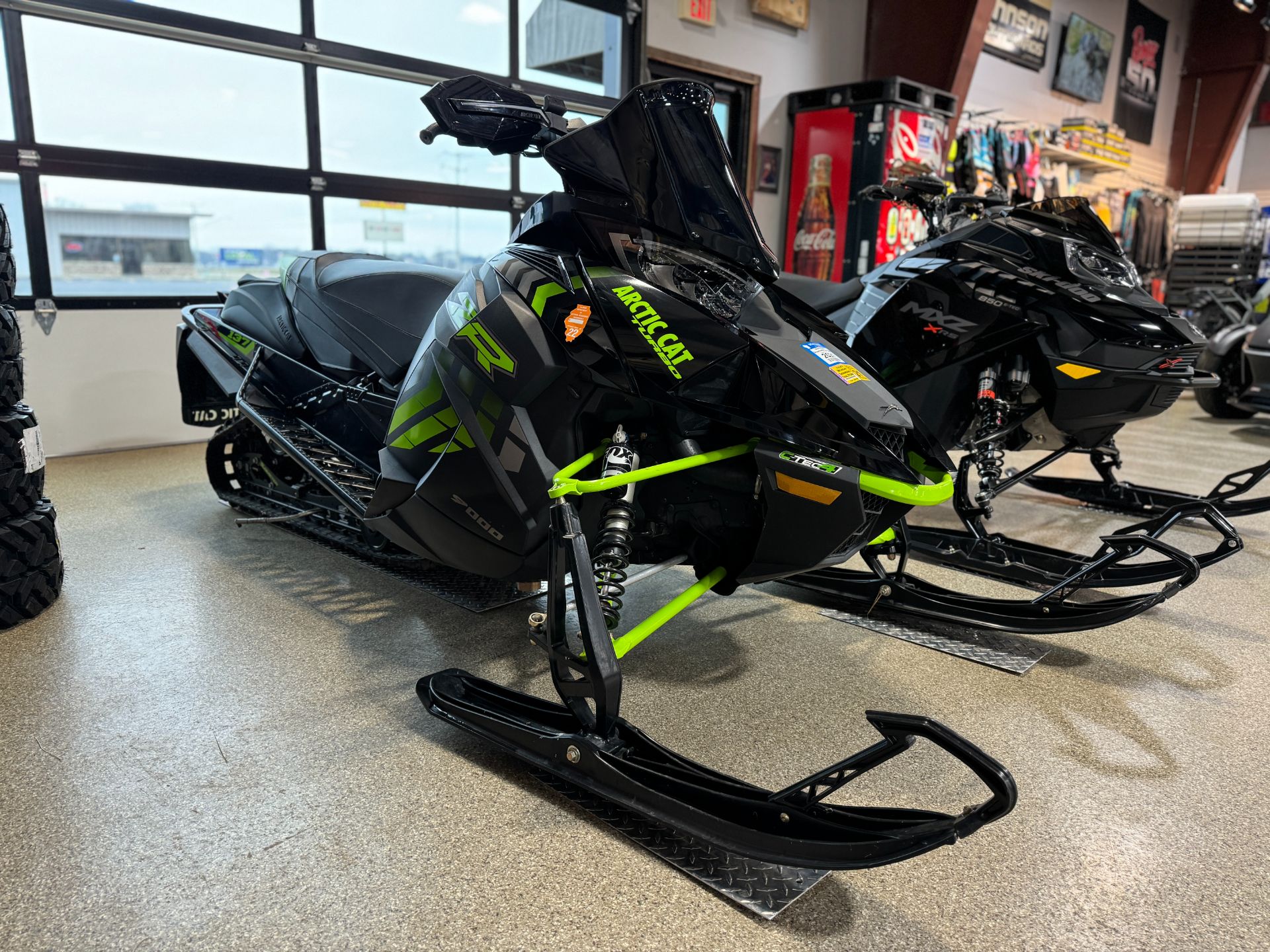 2017 Arctic Cat ZR 9000 Limited 137 in Roscoe, Illinois - Photo 3
