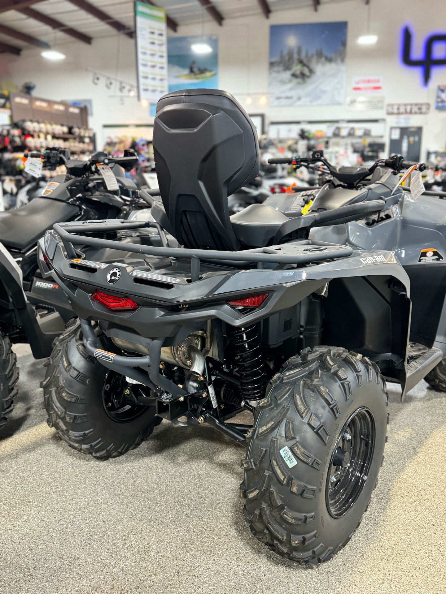 2024 Can-Am Outlander MAX DPS 700 in Roscoe, Illinois - Photo 5