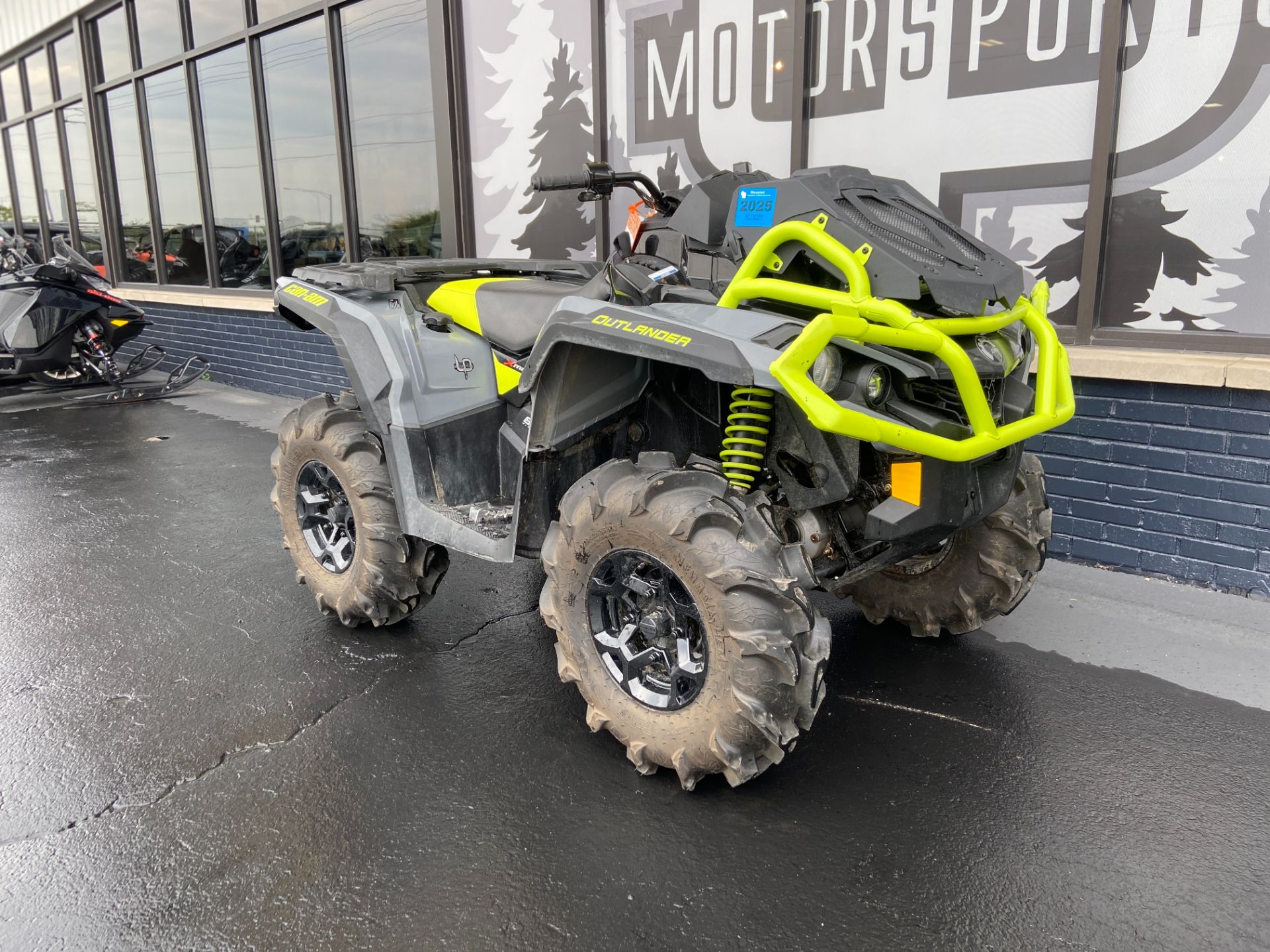 2021 Can-Am Outlander X MR 650 in Roscoe, Illinois - Photo 3