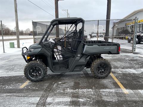 2023 Can-Am Defender XT HD9 in Roscoe, Illinois - Photo 2
