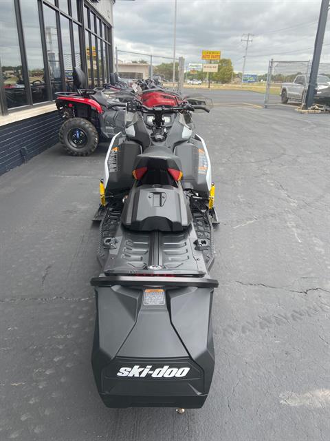 2024 Ski-Doo MXZ Adrenaline with Blizzard Package 129 850 E-TEC ES Ice Ripper XT 1.25 in Roscoe, Illinois - Photo 11