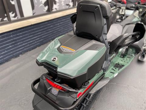 2024 Ski-Doo Grand Touring LE with Luxury Package 900 ACE Turbo R Silent Ice Track II 1.25 in Roscoe, Illinois - Photo 10